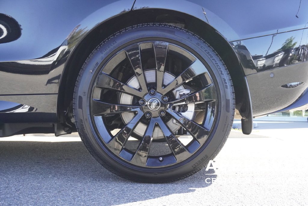 Certified Used 2025 Black Land Rover Dynamic SE image 33