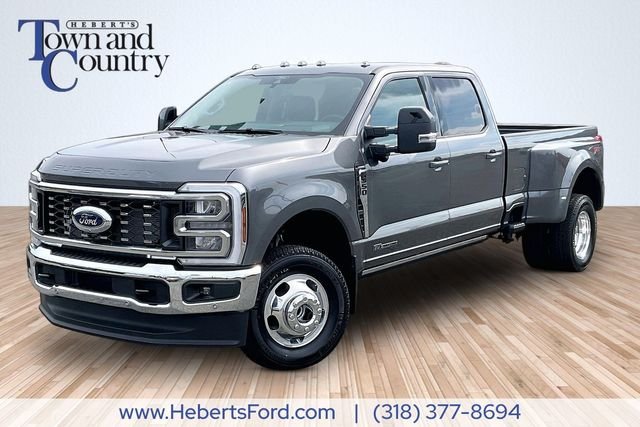 2026 Ford Super Duty F-350 Lariat