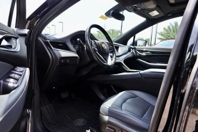 Used 2023 Ebony Twilight Metallic Buick Essence image 11