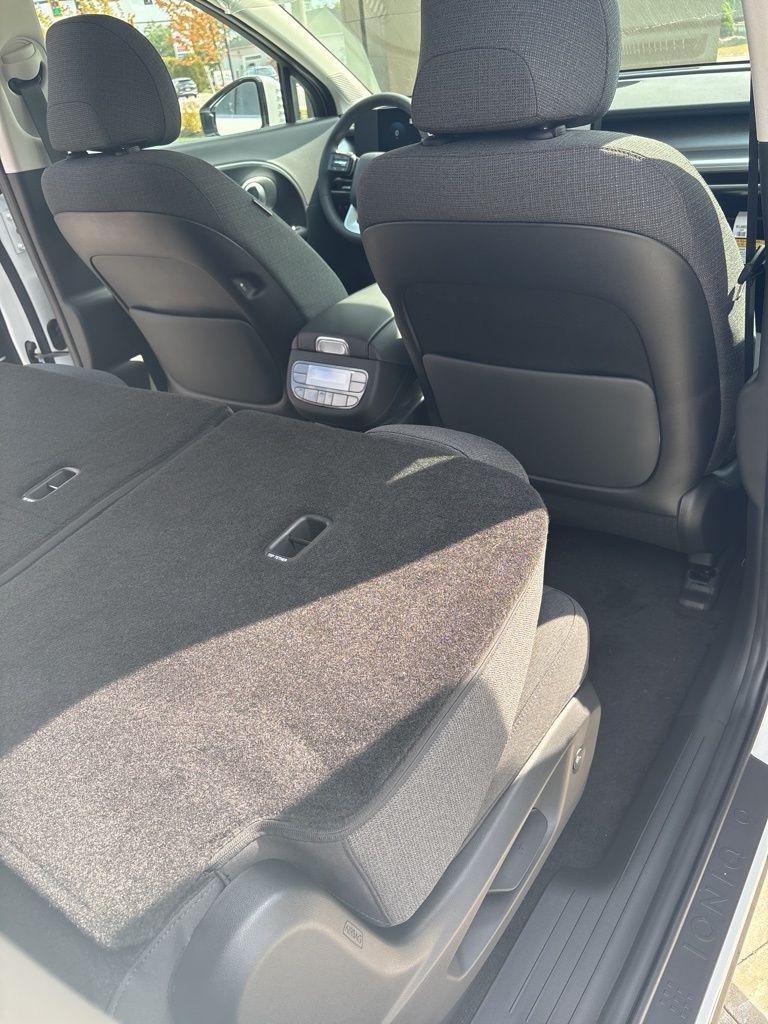 2026 Hyundai IONIQ 9 SE - Photo 36
