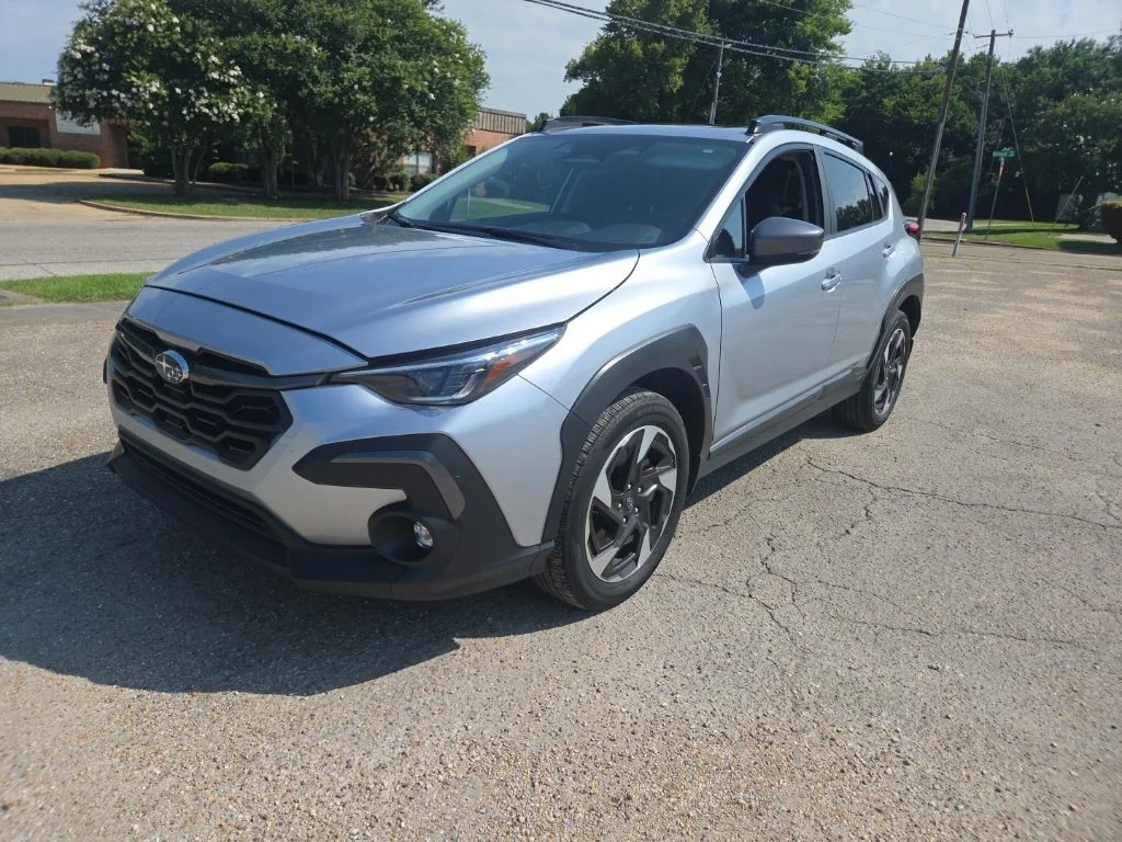 Certified Used 2025 Silver Subaru Limited image 3