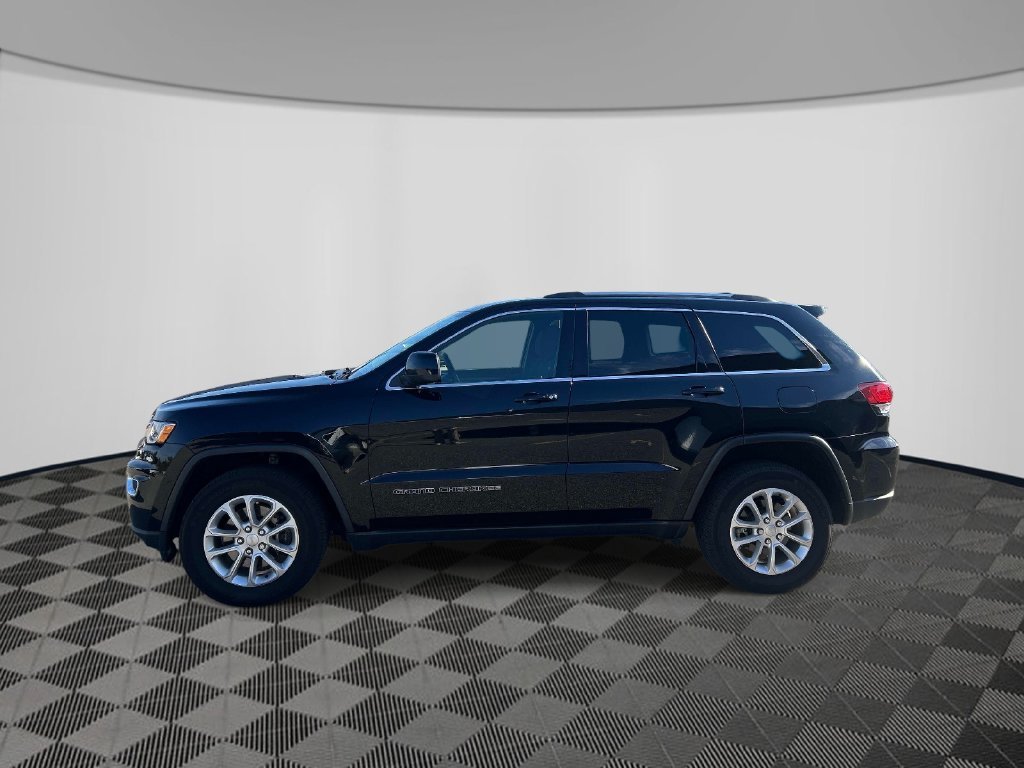 Used 2021 Black Jeep Laredo E image 2