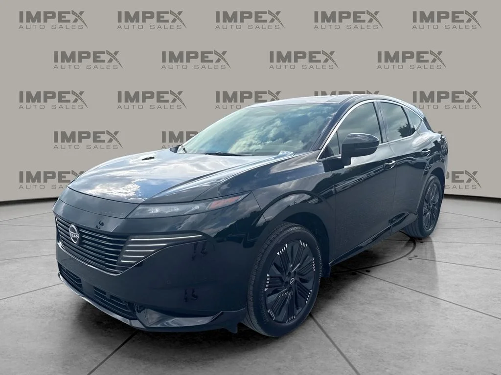 Used 2026 Black Nissan Platinum image 1