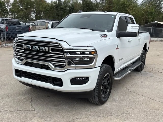 Used 2025 White Ram Laramie image 10