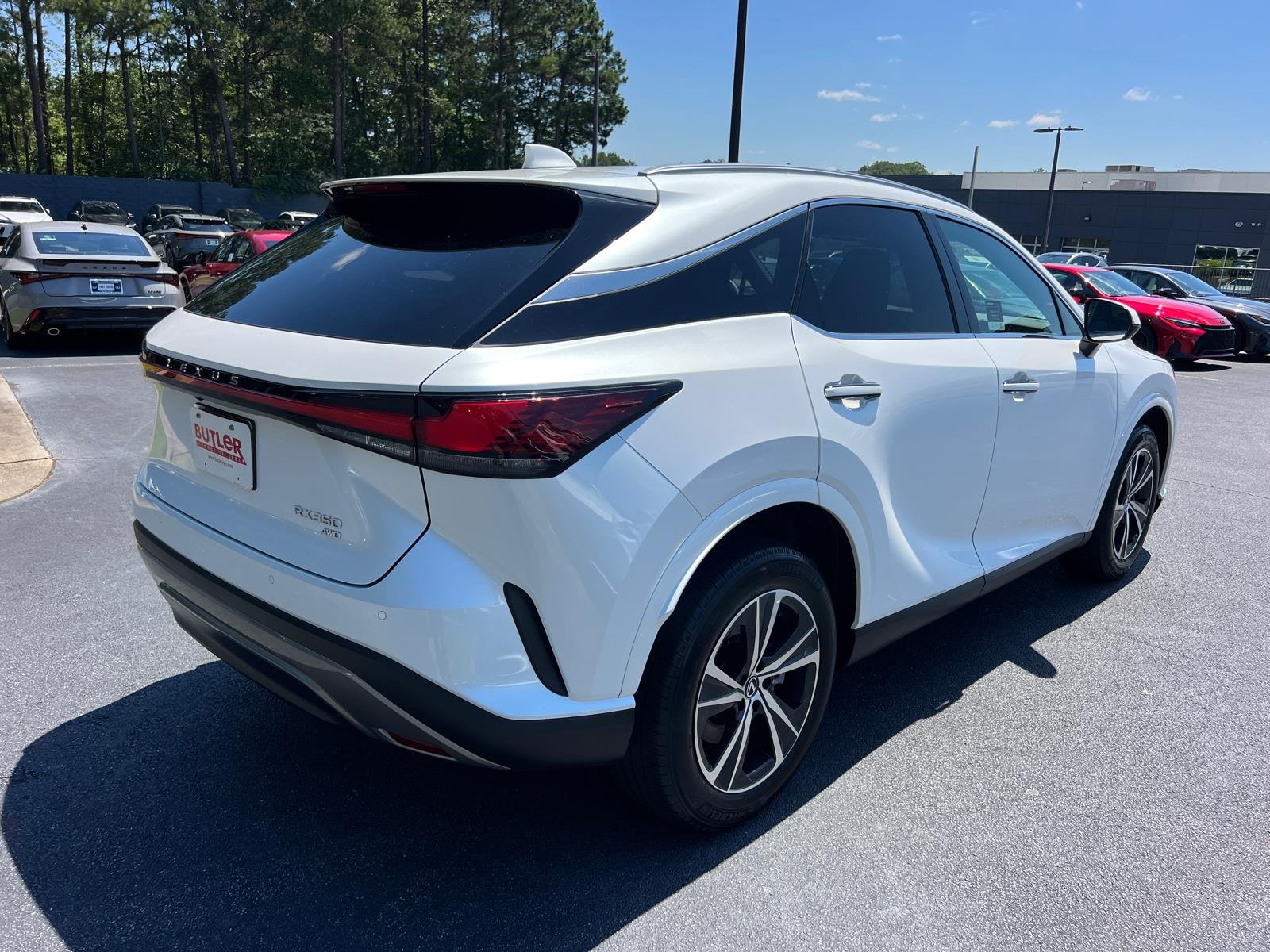 Certified Used 2023 EMINENT WHITE PEARL Lexus 350 Premium image 5