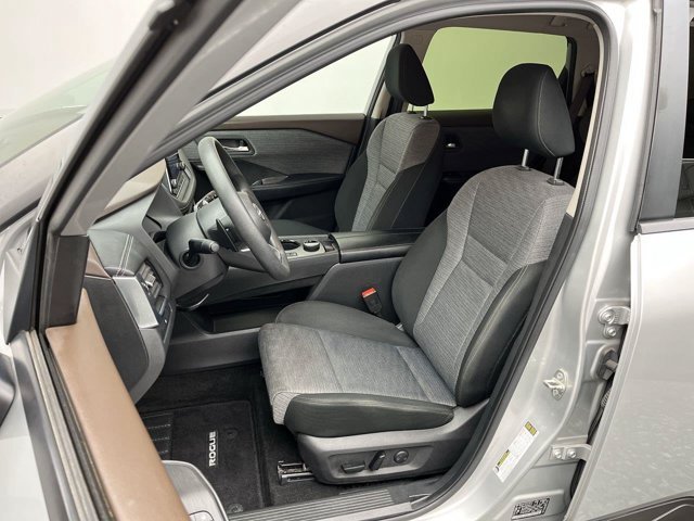Used 2023 Brilliant Silver Metallic Nissan SV image 8