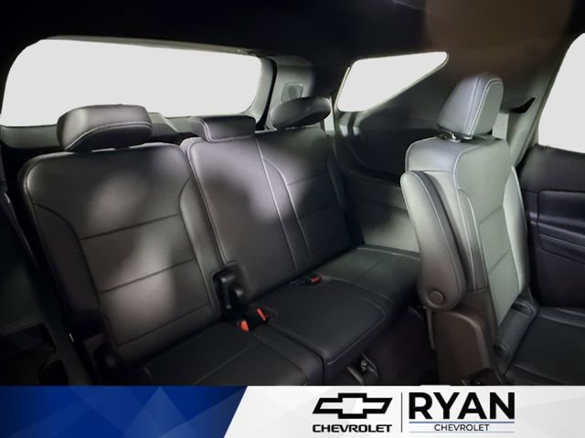 New 2026 Radiant Red Tintcoat Chevrolet LT image 28