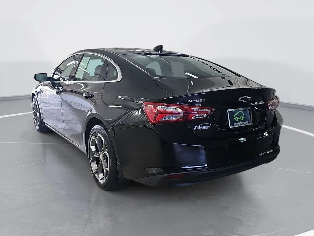 Certified Used 2022 Black Chevrolet LT image 6