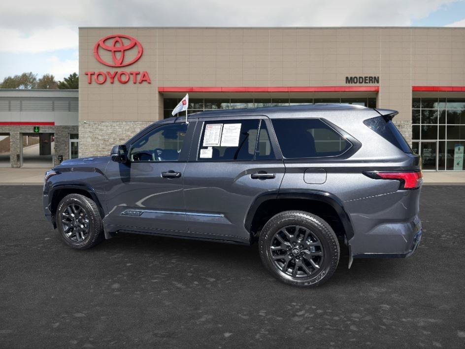 Used 2026 Magnetic Gray Metallic Toyota Platinum image 5
