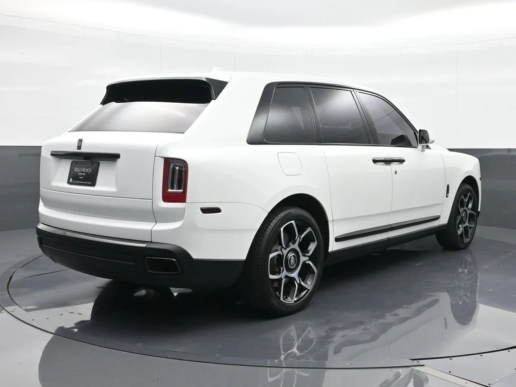 Certified Used 2022 White Rolls-Royce Black Badge image 2
