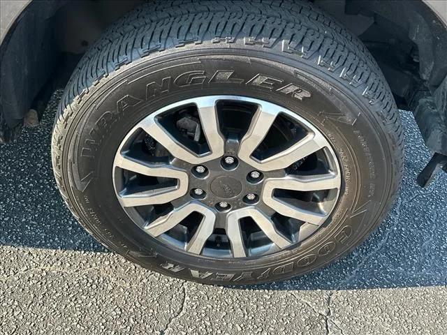 Certified Used 2019 Black Ford XLT image 33