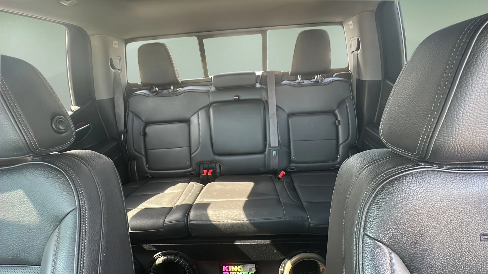 Used 2024 Silver GMC Denali image 19