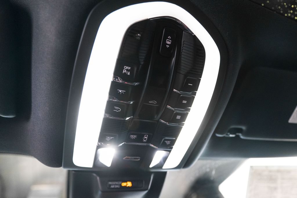 Used 2025 Grey Porsche Base image 28