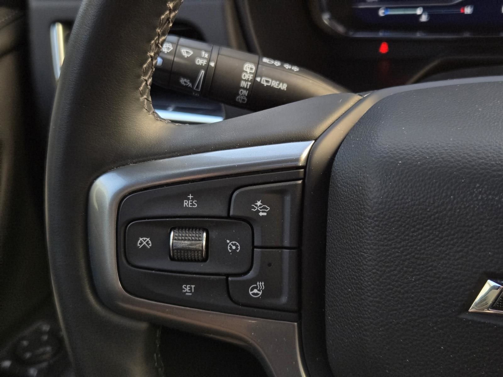 2024 Chevrolet Suburban Z71 - Photo 34