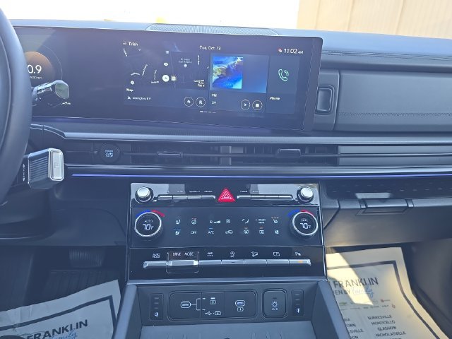 Used 2025 Blue Hyundai Calligraphy image 21