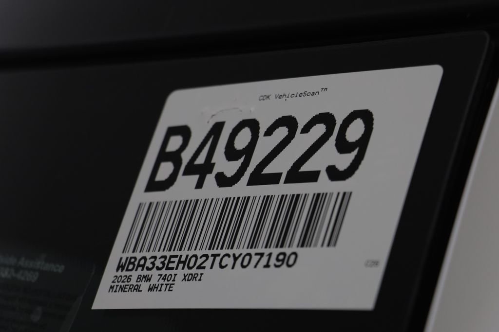 New 2026 Mineral White Metallic BMW 740i xDrive image 26