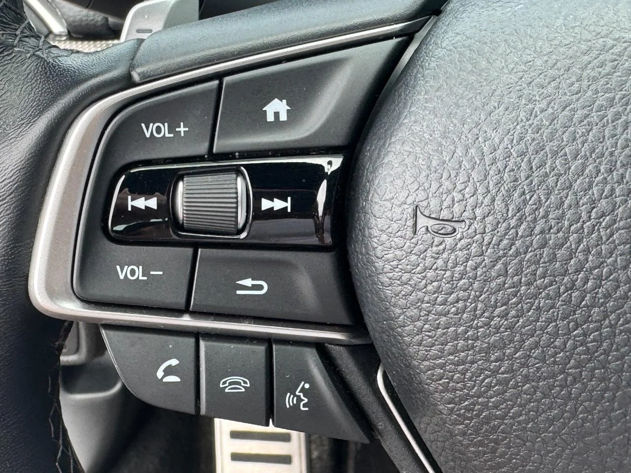 2022 Honda Accord Sport - Photo 21