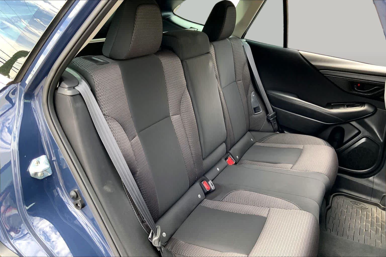 Used 2024 Cosmic Blue Pearl Subaru  image 17