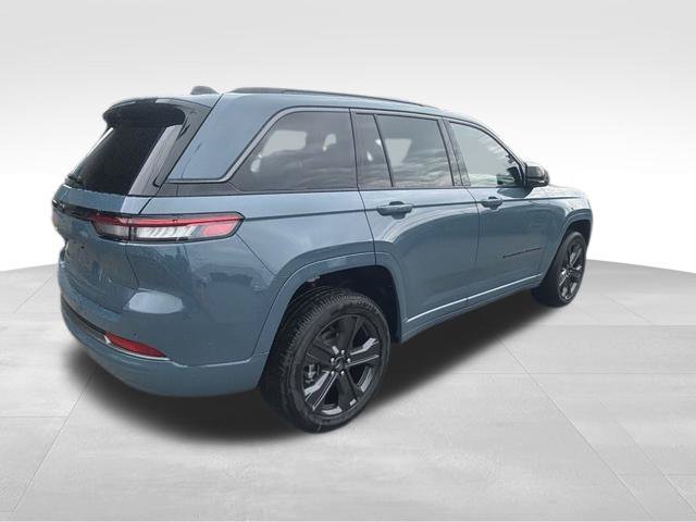 New 2027 Steel Blue Paint Jeep Limited Reserve image 7