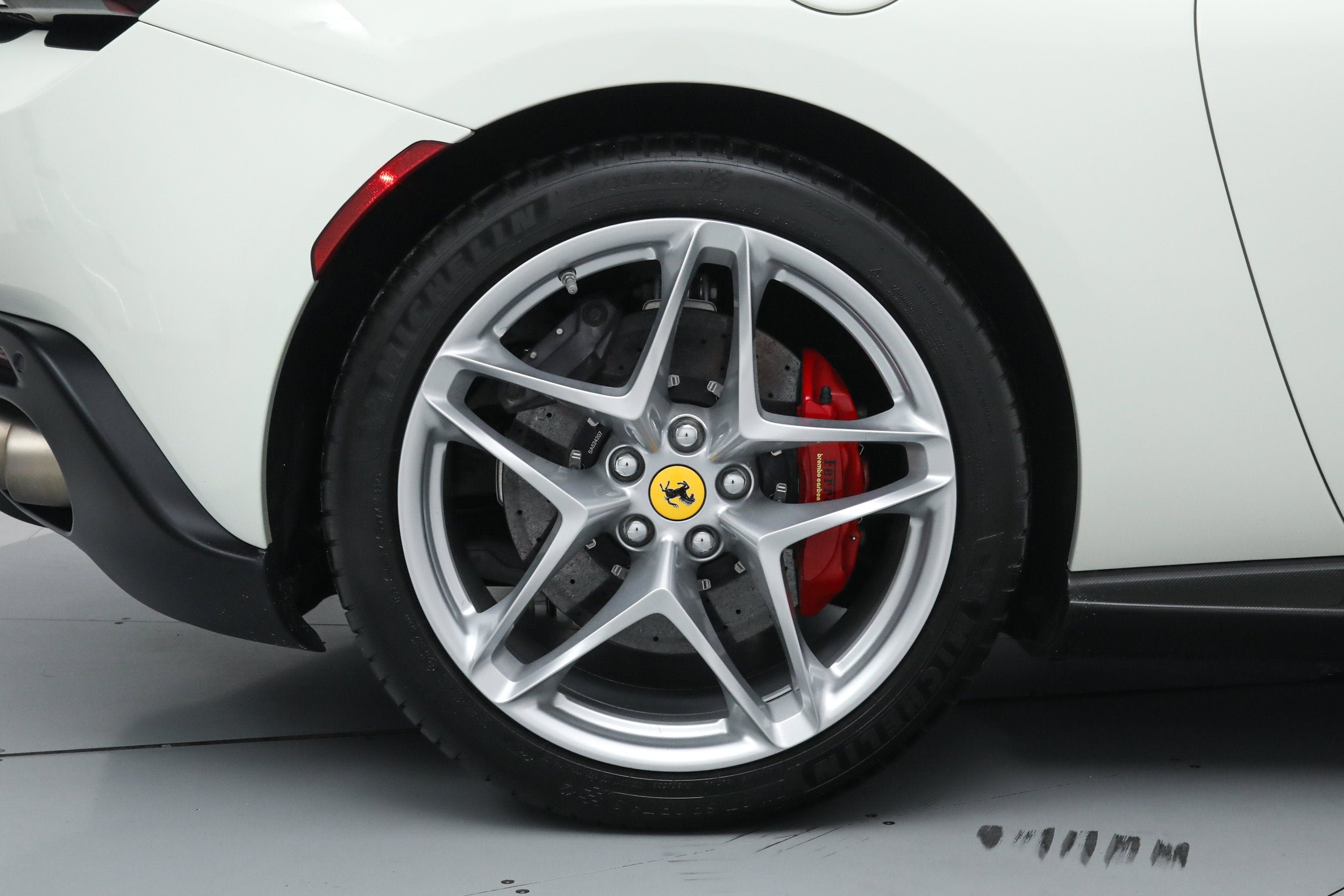 Certified Used 2021 Bianco Avus Ferrari  image 40