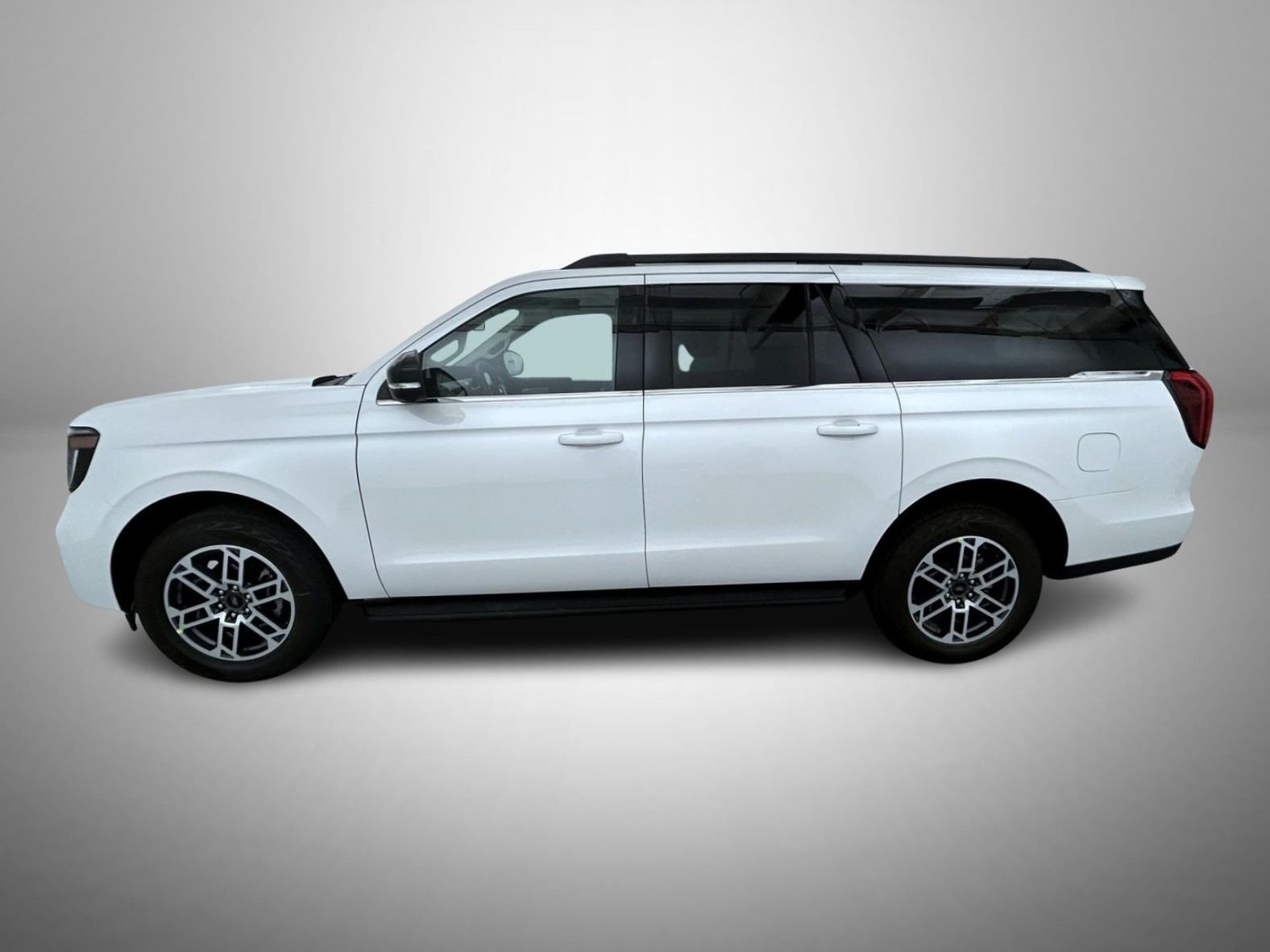 New 2026 Star White Metallic Tri-Coat Ford Active image 8