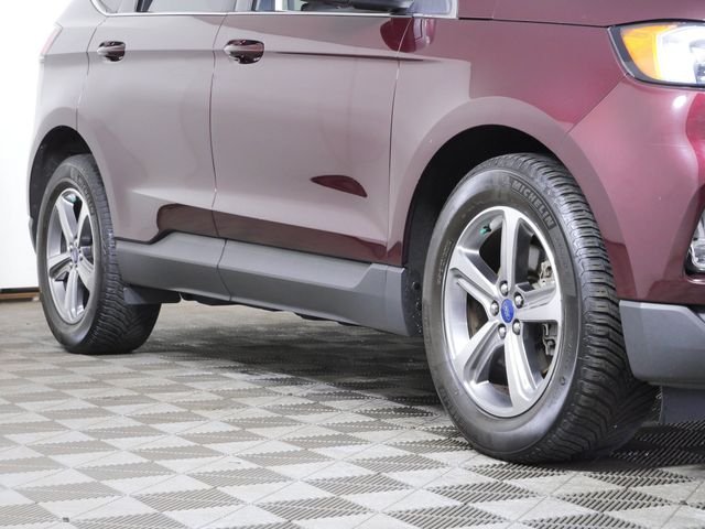 Certified Used 2020 Red Ford SEL image 2