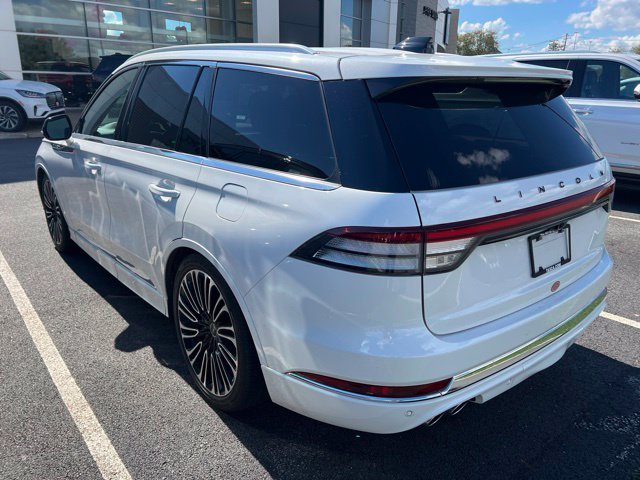 Used 2025 White Lincoln Black Label image 6