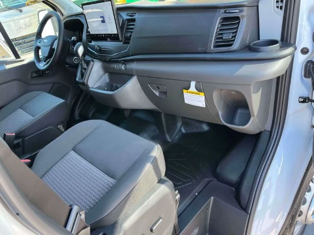 New 2027 Oxford White Ford Cargo Van image 19