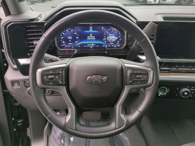 Used 2022 Black Chevrolet RST image 14