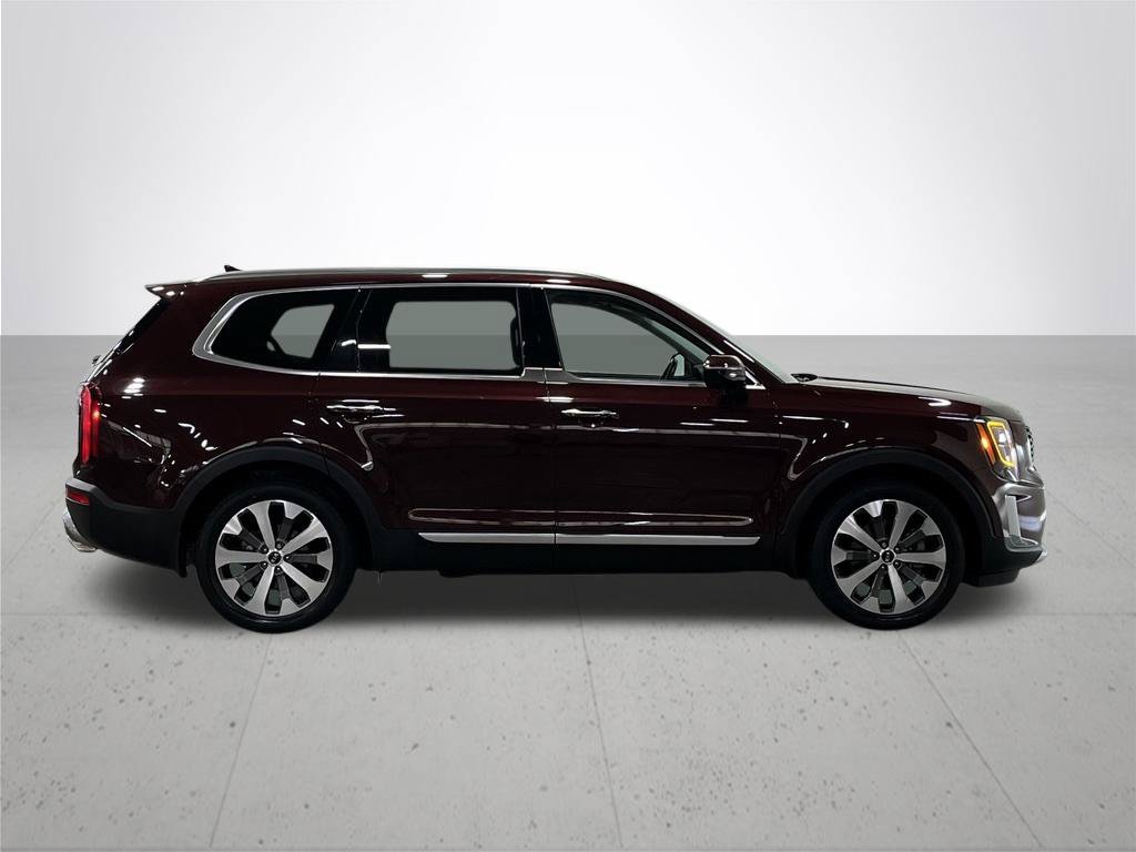 Used 2021 Purple Kia SX image 9