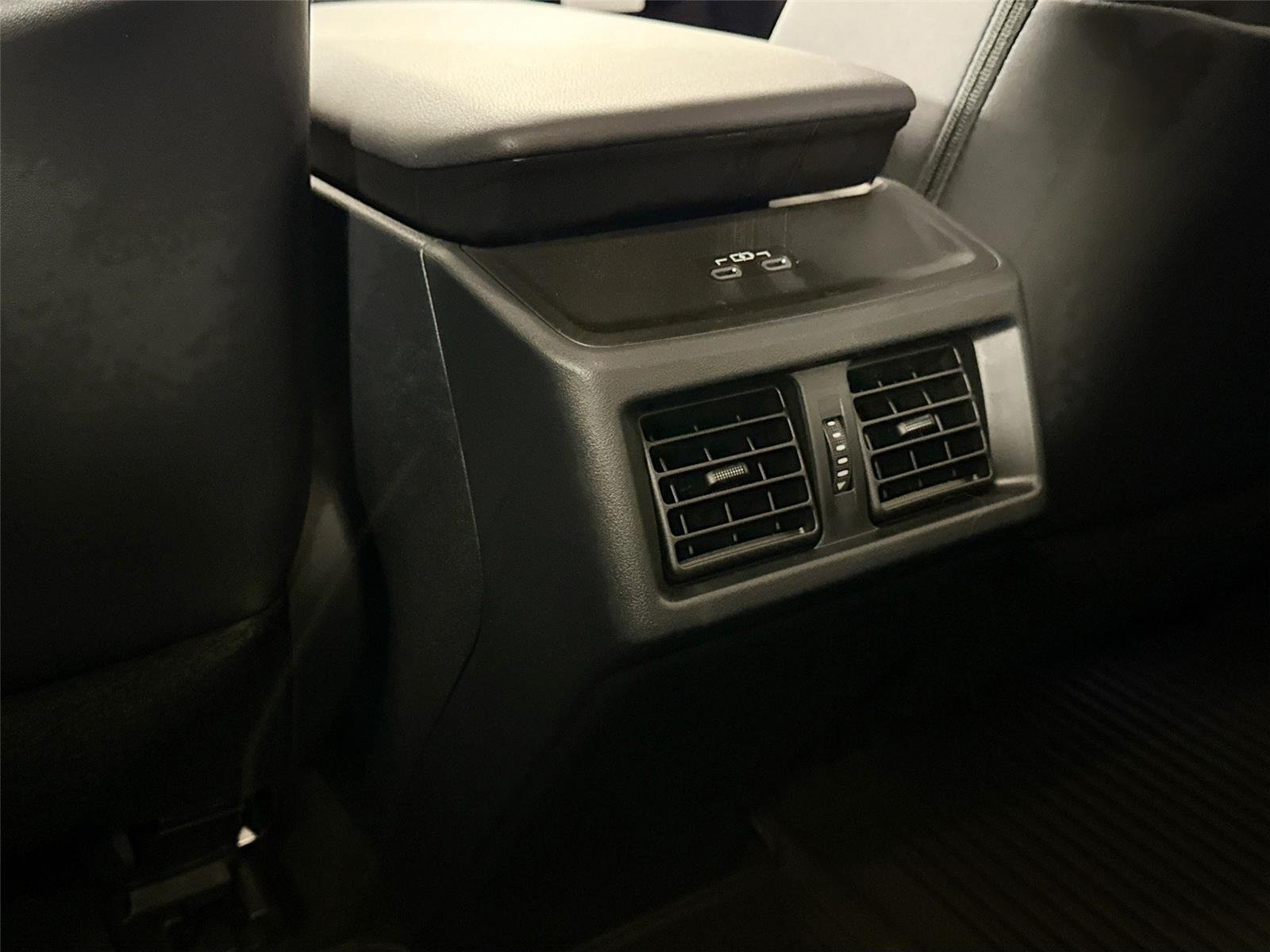 New 2026 Wind Chill Pearl Toyota XLE image 35