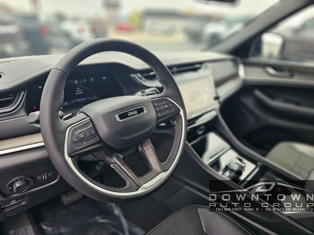 New 2026 Bright White Clearcoat Jeep Altitude image 22