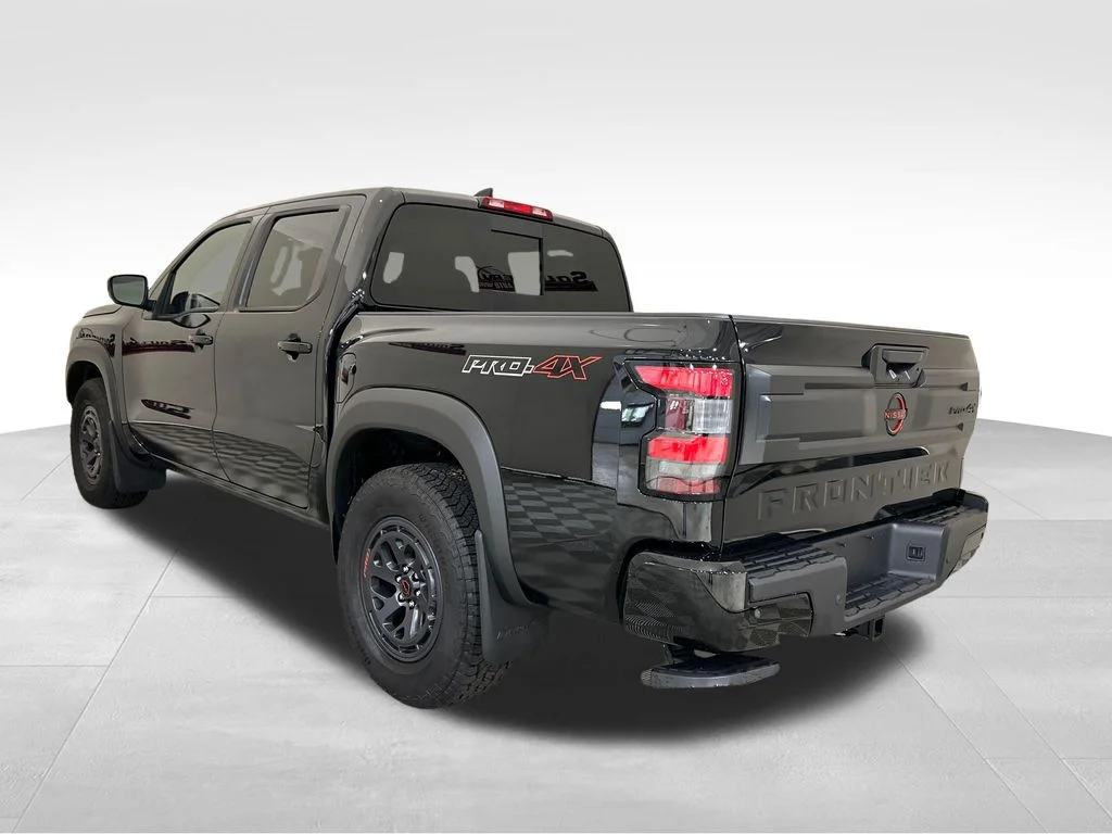 Used 2025 Black Nissan PRO-4X image 3