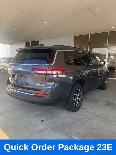 Used 2024 Gray Jeep Limited image 6
