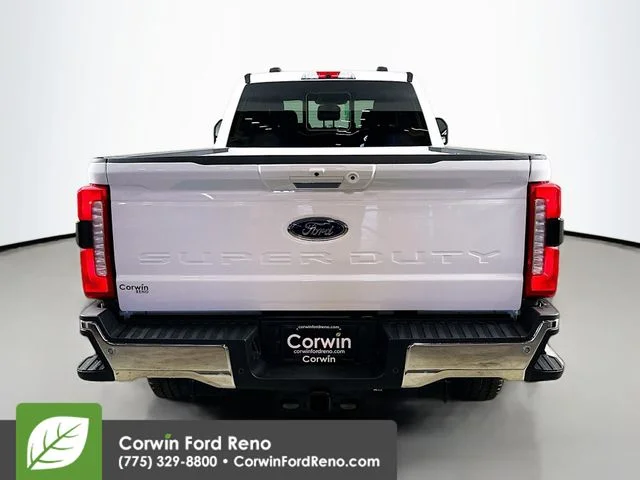 New 2026 Oxford White Ford Lariat image 6