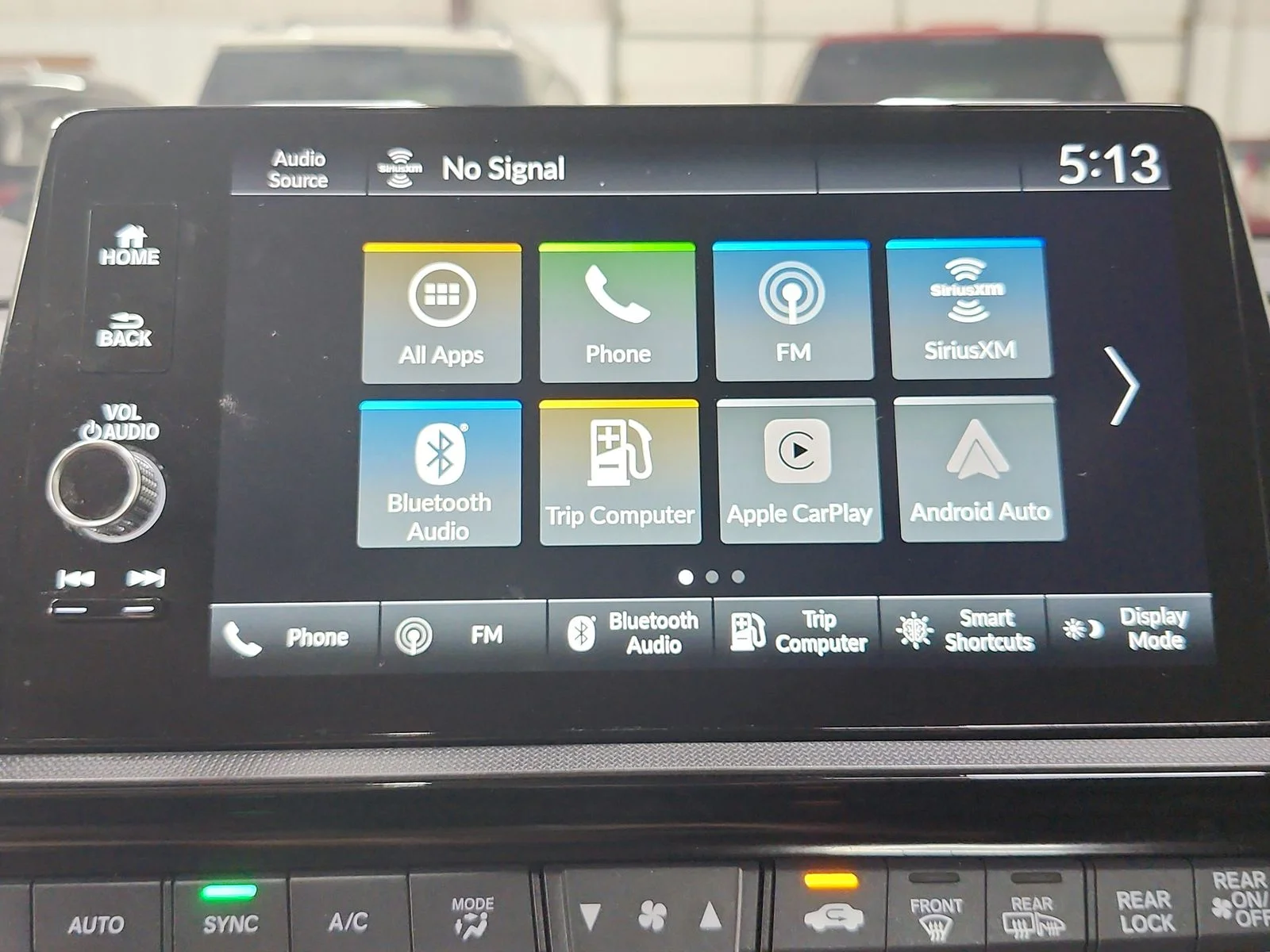 Used 2025  Honda EX-L image 17