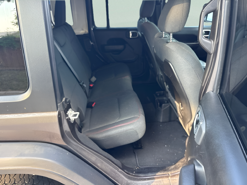 Certified Used 2025 Gray Jeep Rubicon image 10