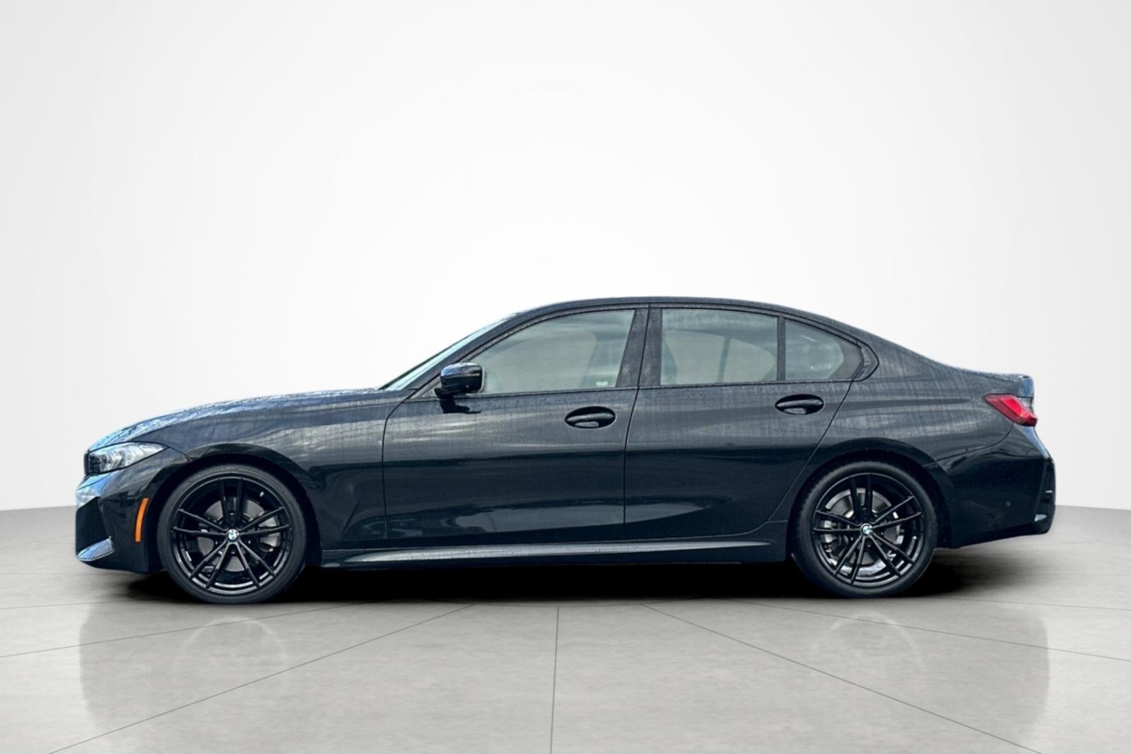 Used 2024 Black Sapphire Metallic BMW 330i image 2