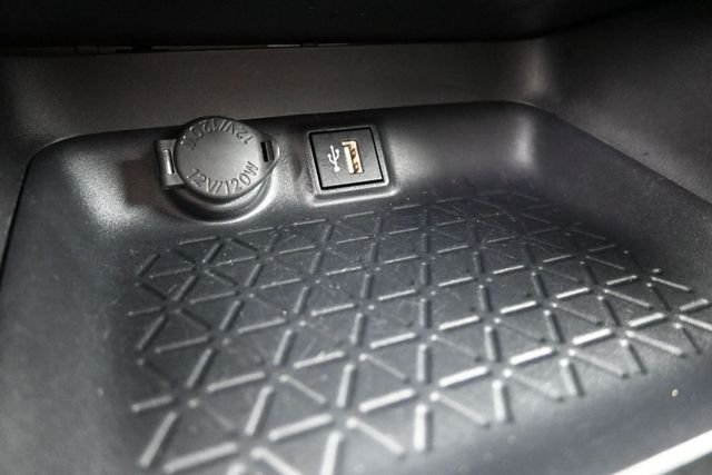 Used 2025 White Toyota XLE image 9