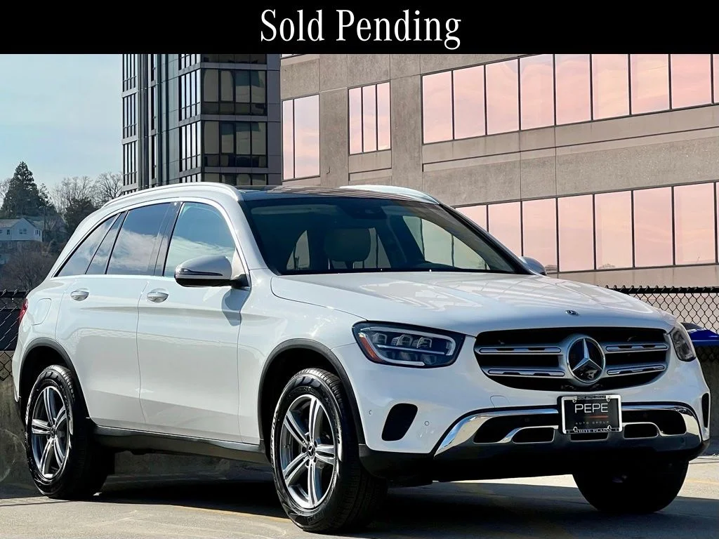 Certified Used 2022  Mercedes-Benz GLC 300 image 1