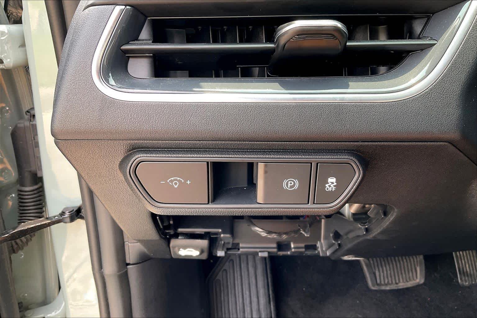 Used 2025 Morning Haze Kia GT-Line image 33
