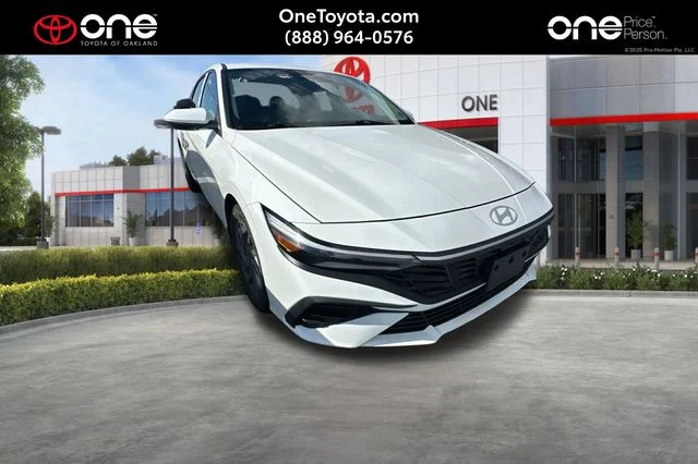 2024 Hyundai Elantra SEL