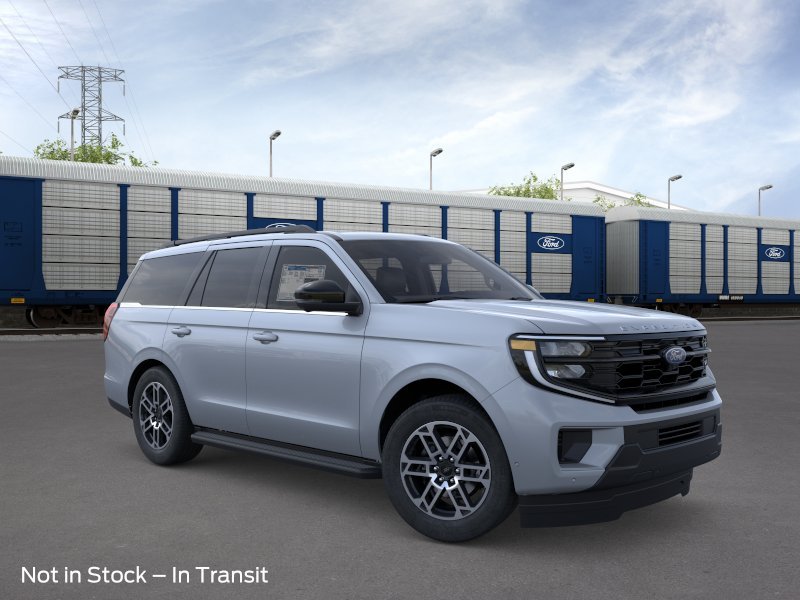 2026 Ford Expedition Active 4x4's photo