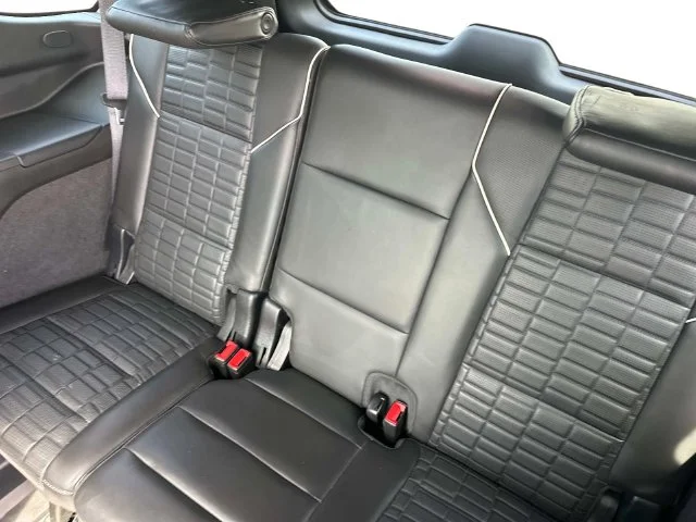 Used 2021 White Cadillac Sport Platinum image 14