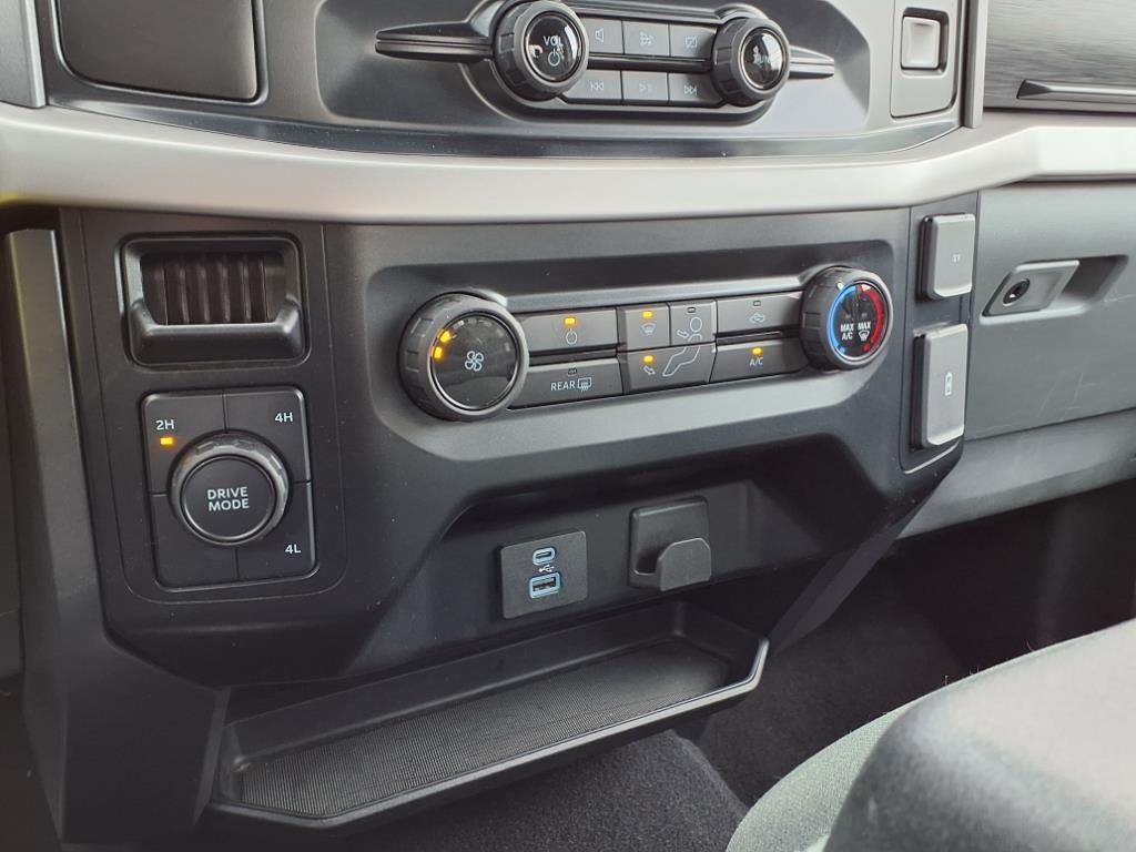 2023 Ford F-150 XL - Photo 17
