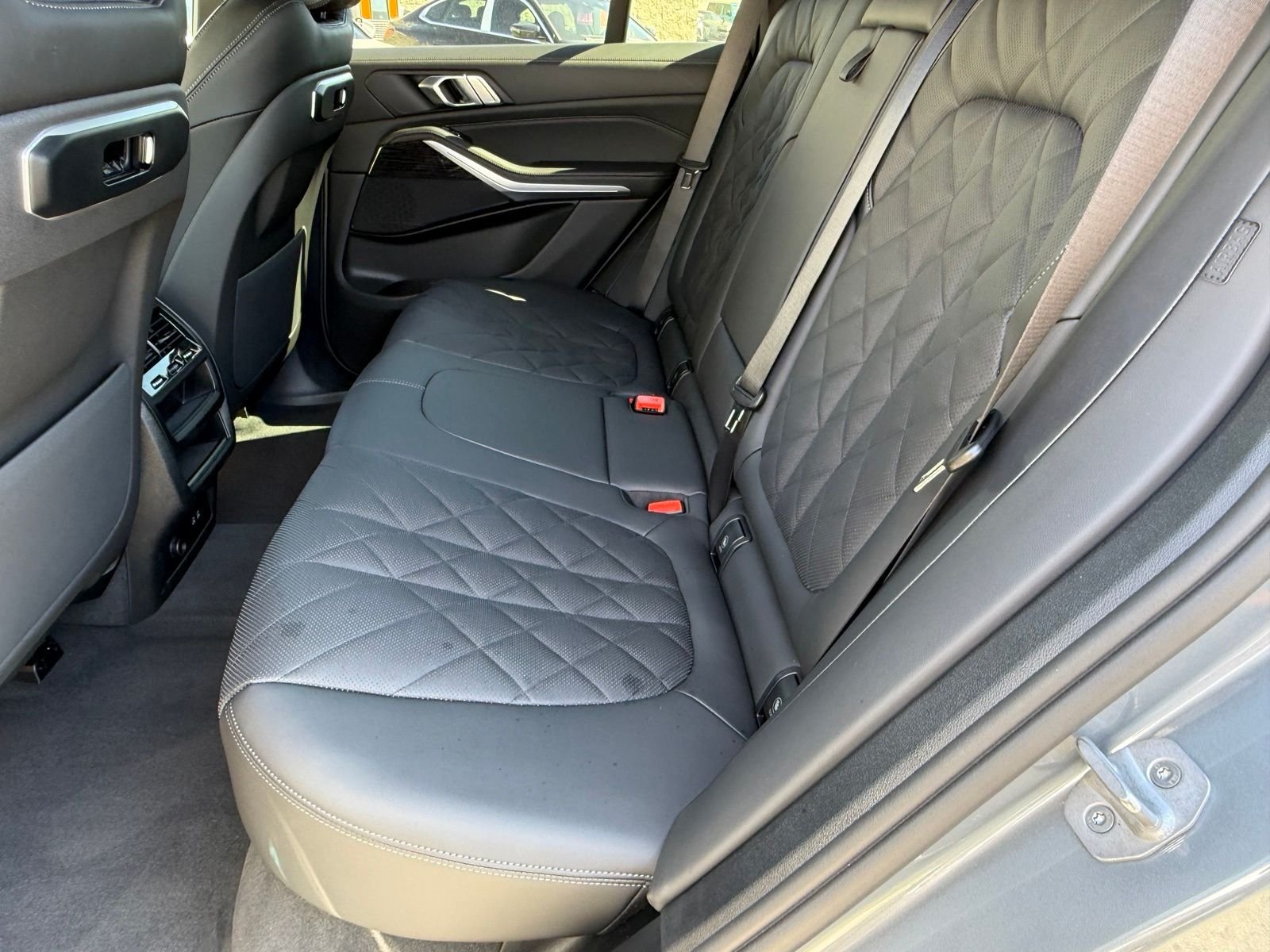New 2026 Skyscraper Grey Metallic BMW sDrive40i image 29