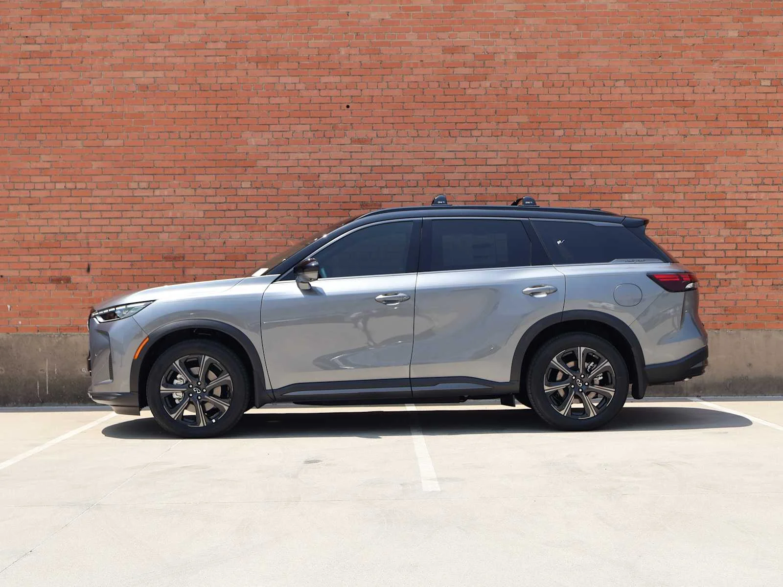 New 2027 2T GRPT SHDW INFINITI Autograph AWD image 4