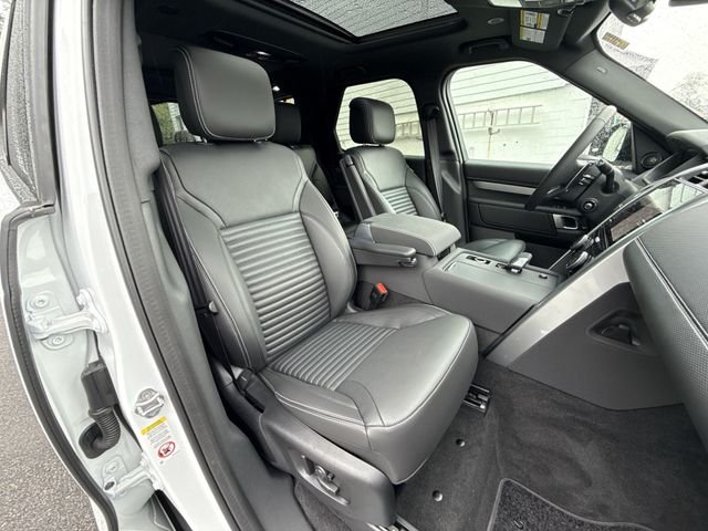 2026 Land Rover Discovery Gemini Edition - Photo 25