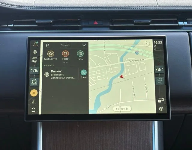 New 2026 Santorini Black Land Rover SE image 30