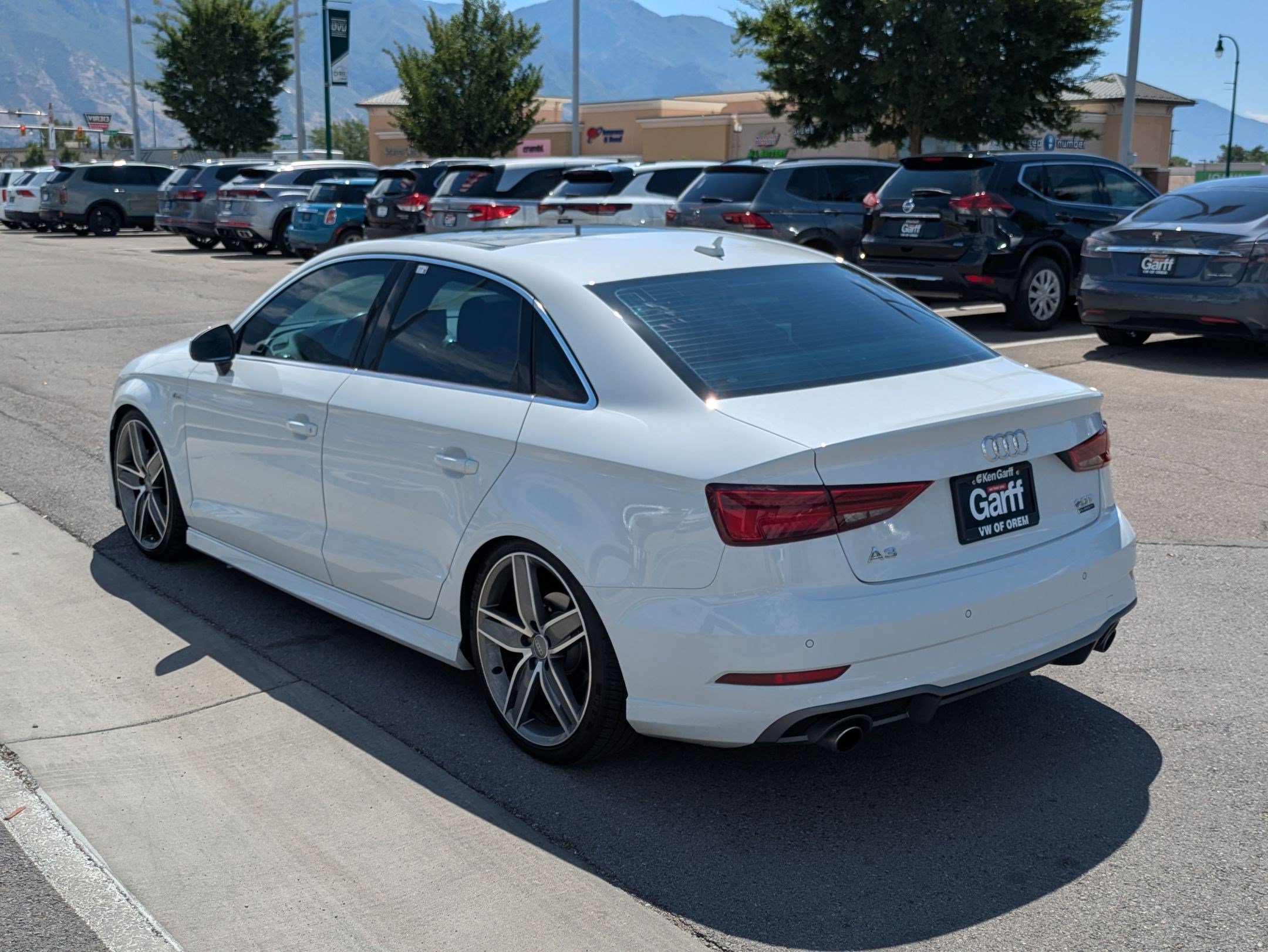 Used 2018 Glacier White Audi 2.0T Premium Plus image 5